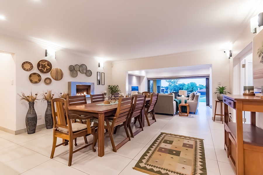 5 Bedroom Property for Sale in Club Milos Estate Free State